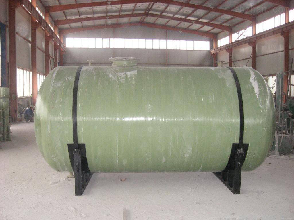 臥式玻璃鋼儲(chǔ)罐